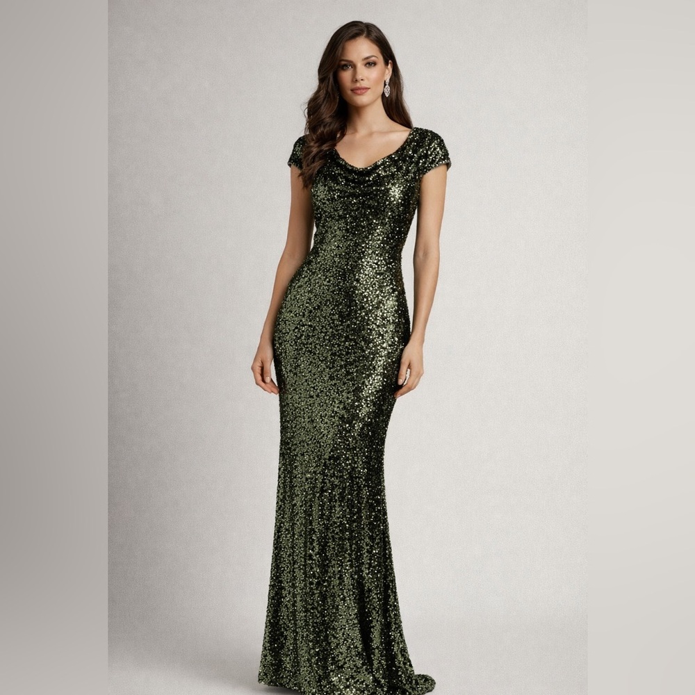 Badgley Mischka Emerald Green Sequin Evening Gown Size 4